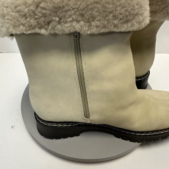Cold Creek Boots Champagne Color Suede Look Size 8.5 Zippered Side - Picture 3 of 7